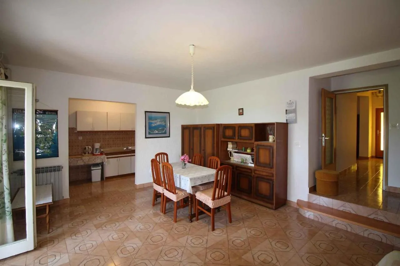 Mugeba Apartment In Porec/Istrien 9872